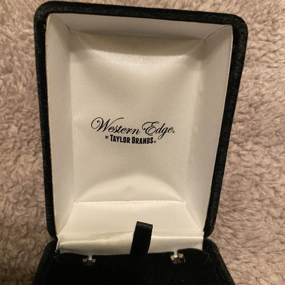 NWT WESTERN EDGE by Taylor Brands Cross Earrings Silver Turquoise - Picture 3 of 5